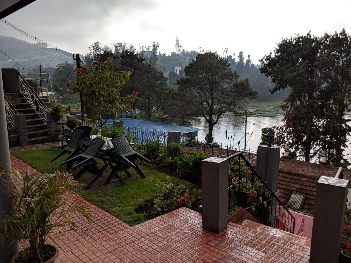 Reflections Guest House Ooty Exterior photo